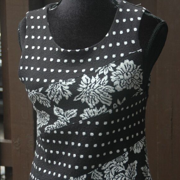 Anthropologie S Mauve B&W Floral Polka Dot Sweater Dress NEW - Picture 2 of 4